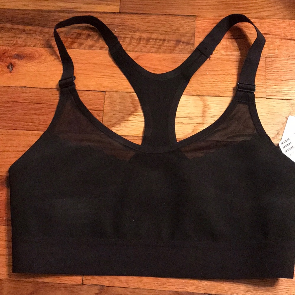 NWT VS Sport Bra